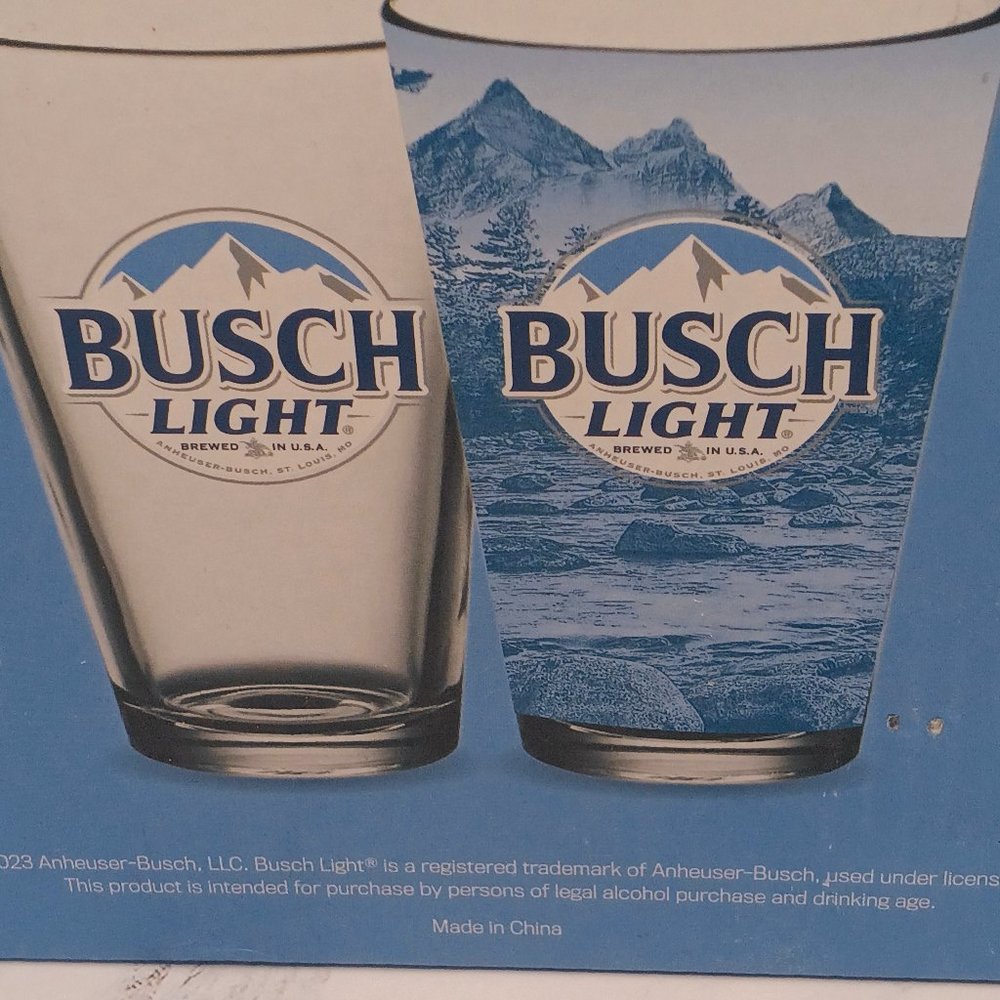 Glass By Busch Light  16 oz NWT
